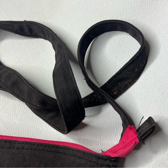 Laura Burch Crossbody Studio Dog Purse - Picture 4 of 14